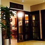 ジュリーズ イン ライムリック ホテル 4*