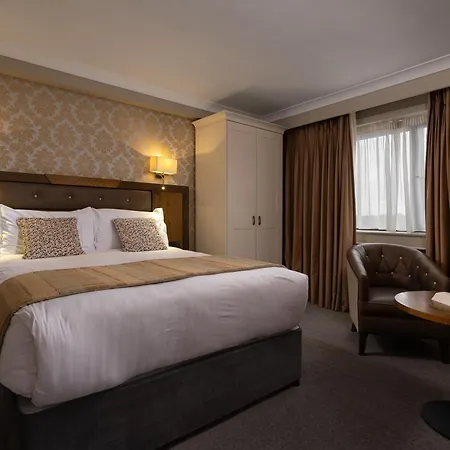 Hotell Limerick City Hotel 4*
