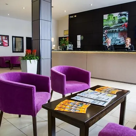 利默里克市酒店