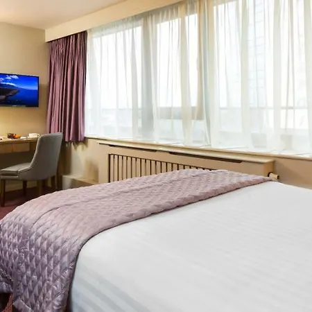 Limerick City Hotel 4*