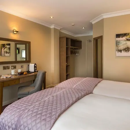 利默里克市酒店 酒店 Limerick Junction