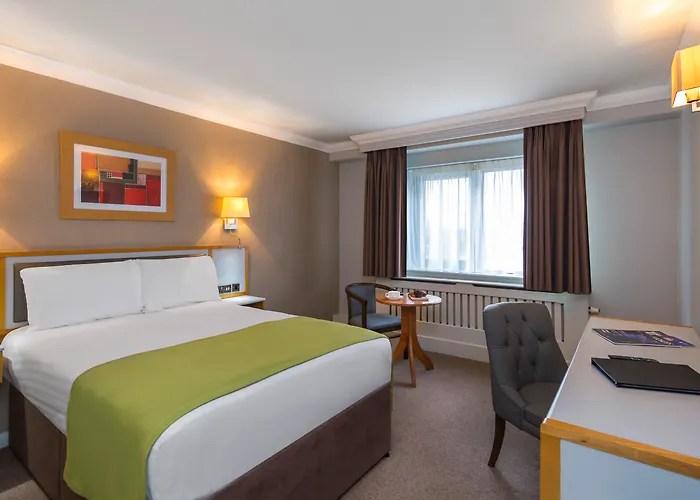 Отель Limerick City Hotel 4*