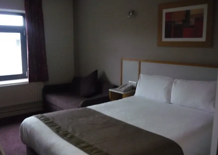 Limerick City Hotel 4*