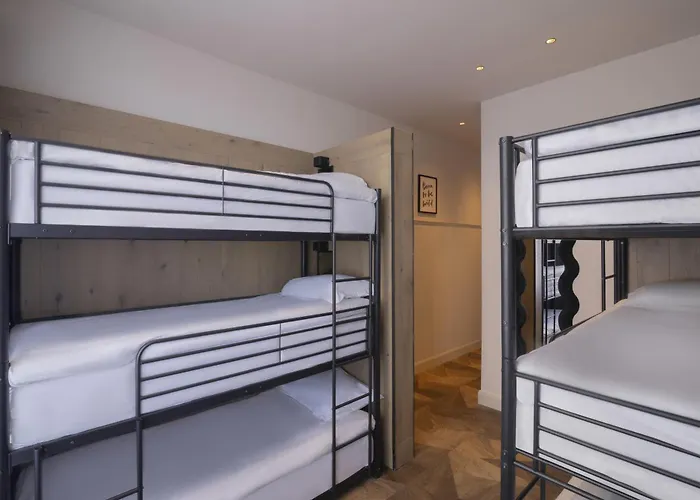 Отель Limerick City Hotel 4*