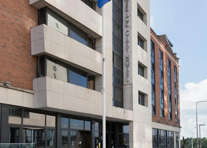 Отель Limerick City Hotel